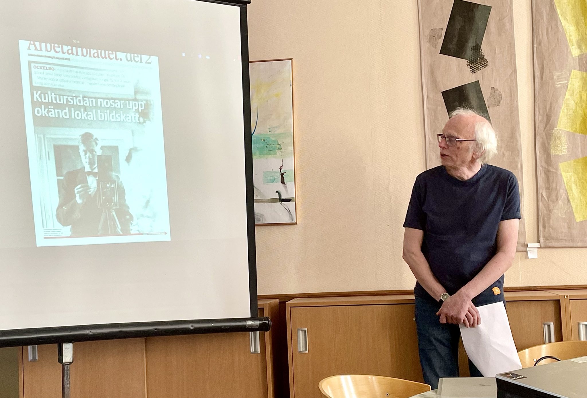 Föredrag av Lars Sundin: Historien om glasplåtarna från soptippen.
